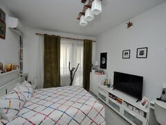 Drumul Taberei Ghencea Drumul Cooperativei garsoniera etaj 1, bloc nou